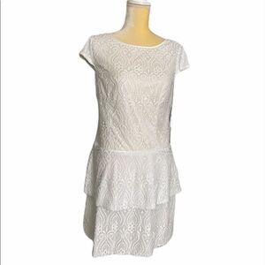 NWT Laundry White Lace Dress with Tiered skirt.